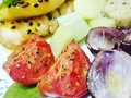 Convinacion tropical atlântica num prato de madeira #mediterrânica #foodmadeira