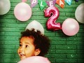 15 de Noviembre, día mágico lleno de luz.  Es el segundo cumpleaños de mi hermosa 😍Fernanda Mota Vera 😍  Te amo de una manera única, tu sonrisa y tu felicidad me llenan de emoción, mi vida se renueva sólo con verte.  Cuando aprendas a leer, te enseñaré esto 😁😘😘😘  Feliz cumpleaños mi chiquita TE AAAMOOO  #fernandamotavera #2años #felizcumpleaños #torta #regalos #sorpresas #felicidad #sonrisa #hija #globos #familia #valencia #15denoviembre