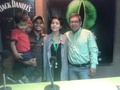 Éste es un super #tbt   Estoy junto a mi amigo Felix y Fernanda en un evento que cambiaría sus vidas, en @lagartofm se creó #vocesdelpantano1037 donde me quedaron vivencias, buenos recuerdos y también tuve la dicha de conocer grandes personas.  Será que lo recuerdan @flicon66 y @jeniffervera13 😂😂😂😂  #radio #talentovenezolano #locución #amigos #locutores #locutor #voz #música #evento #envivo #on #valencia #carabobo #venezuela #vida #yeah