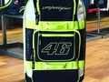 Maleta VR46 ideal para tus viajes 💥 todo lo puedes encontrar en MOTOLUXURY productos 100%originales.