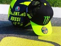 Gorras y Accesorios VR46 Originales, adquierelo a credito con addi. Preguntanos como . #vr46 #motoluxury #bikelifestyle #bikeporn #accesoriosoriginales #motogp