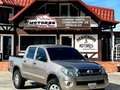 Excelente toyota Hilux 2.7 🔘Marca: Toyota 🔘Modelo: Hilux 2.7 🔘Año: 2012 🔘 Tracción : 4x4 🔘 Trasmisión : Sincrónica  🔘 Dirección : Hidráulica 🔘 estereo : Original  🔘 Aire: Si . . . Posee certificado de origen y factura de compra, pintura original  . información comunicate al whatsapp📲 . 📱04129881386 -04129988829 . . 👉🏾@motores_colonia_tovar_ca👈🏾 👉🏾@motores_colonia_tovar_ca👈🏾 👉🏾@motores_colonia_tovar_ca👈🏾 . . . #hilux #hiluxenventa #hiluxkávak #kavak #vehiculosenventa #toyotaenventa #ventadevehiculo #toyotafortuner #ventasdecarros #coloniatovarventacarros #concecionario #concesionariodevehiculos #consignacion #empresario #ganadero #toyota #motorescoloniatovar #fincasyganados #llano #llanodevenezuela #motorescoloniatovar #carrosven #ventasdevehiculos #Toyota venezuela #landcruiser