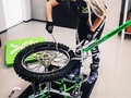 Quédate en casa si necesitas cambiar tu caucho o algun servicio a la moto, esta Bella 👱🏻‍♀️ te atenderá con servicio a Domicilio. #motoventasmx #quedateencasa
