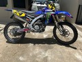 🔵yzf250 2015 💵precio: 4600 $ 📱inf: 04124391516 📍ubicacion: santa elena