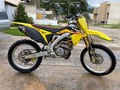 🟡rmz250 2013 💵precio: 2800 $ 📱inf: 04124391516 📍ubicacion: aragua 🧾papeles: factura