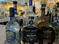 ¡Wedding Bar! . . . . . . #mixologia #experiencias #boda #eventos #drinkup #cocktailtime  #Bartenders #mrbarentuevento  #panamá #weddingbar #cocktail #Masterpiece #cocktailslovers