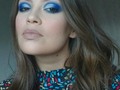 Este es un estilo plus en honor al color💙 del año!  Ya viste el anterior que realicé? En este Makeup la preparación y look de mi piel estuvo en manos de @cremaszoe @nuskin @voguevzla @nailen_col @lacolorscosmetics  No utilicé base de maquillaje y realicé pocas correcciones💪 ' Mi labial es "azúcar" de @voguevzla . Si deseas aprender un look como éste, agenda tu cita de aprendizaje. 321-4652551 ' PD:Fotografía a luz natural  #emprendedoresbogota #makeupbogota #cursosmaquillajebogota #bogotamakeup #soymuavzla #podermua #soymuacursos #bogota