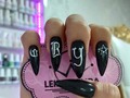Arte en tus uñas !  Leidy Laura Nails Spa 💜 Un equipo de profesionales comprometidos en brindarte el mejor servicio, acompañado de creatividad, amor, pasión y dedicación ... para que te sientas como una reina 👸. Programa tu cita !!! ☎️5558085-4059181 Wsp 📲3012618263 CALI .  #uñasacrilicas #gelpolish #uñaslindascali #uñassemipermanentes #uñasacrilicascali #leidylauranailspa #nailsart #nailsartist #calinails #nailsofinstagram #spadeuñascali #nails #uñaslindas