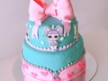 Torta lol esta temática es amada y deseada por las niñas!!  Contáctanos para hacer tu pedido por whatsapp al 301-2788590 #nani #nanireposteria #tortasbarranquilla #lol #lolcake #lolbarranquilla