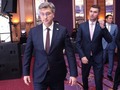 Iz serije Slika govori 1000 riječi: