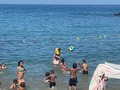 Diversión con el abuelo 👴🏻 🏊‍♂️🏖️🏝️