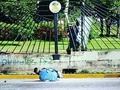 En Venezuela quienes tienen el deber de resguardar al pueblo lo asesinan. No más muertes. :( Otro Joven que fallece