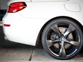 BMW 640i: Rines en Plasti Dip Graphite Metalizer. ° Solicita tu cotización y agenda tu cita al 6670-8500📞 @plastidipcty @stagg_racing ° #panama #pty #507 #plastidip #dipyourcar #calipers #cars
