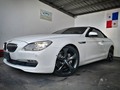 BMW 640i: Rines en Plasti Dip Graphite Metalizer. ° Solicita tu cotización y agenda tu cita al 6670-8500📞 @plastidipcty @stagg_racing ° #panama #pty #507 #plastidip #dipyourcar #calipers #cars