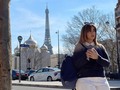 Cuando te piden direcciones a media foto. Lo mejor es que no le entendí ni maiz tostado, ahí mi cara.  . Muchas veces las fotos más espontáneas son las mejores . . #Travel #viajando #nikyenparis #nikymoli #nikymoliviatis #France #paris #Travelblogger #lifestye