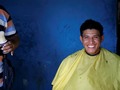 #TBT En Venezuela, barberia improvisada... trabajando en prensa, en algún recorrido por el mercado los #plataneros  #Venezuela  #documentaryphotography