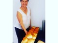 Mi bella madre haciendo pan @carmen_16751