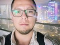 Las personas dicen que te aman, pero en realidad lo que quieren decir es que aman lo que amarte a ti les hace sentir de sí mismas, o lo que puedan conseguir de ti...