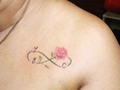 #tatuadoresdevenezuelaoficial #rosatattoo #tatuadoresdebarinas #letteringtattoo #lettering #tattoolife #tatuadoresdeespaña #tatuadoresdegalicia #tattoo #barbertattoo #barinas #venezuela #barberosdebarinas #barberosdevenezuela #barberosdeespaña #orence #galicia #barberosdecolombia💪 @adicciontattooink