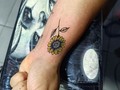 Trabajando con los mejores   #pigmentos del mercado #dinamycink #eternalink #radiant # #diamantetattoo #coveruptattoo #girasoltattoo #tatuadoresdebarinas #flortattoo #ralismotattoo #tatuadoresdevenezuela #tatuadoresdevenezuelaoficial #tattooensombras #florestattoo #tattoolife #tatuadoresdeespaña #tatuadoresdegalicia #tattoo #barbertattoo #barinas #venezuela #barberosdebarinas #barberosdevenezuela #barberosdeespaña #orence #galicia