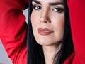 Bonito día!! Bonita vidaaaa… 💋  📸 by @jorgearavenam #closeup #picoftheday #red #labiosrojos #womaninred #smile #sonrie #yo #actriz #actress #scarletortiz