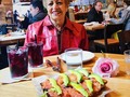 Feliz día hoy y siempre a la madre mas hermosa !! Te amamos, admiramos, te queremos mucho Yoyita adorada ! #bestmom #lamejormamadelmundo