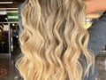 As tus citas al dm #panama #panamacity #balayage #balayagehighlights -#balayageombre @panamena_de_belleza @olaplexpanamaoficial