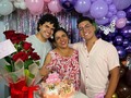 Siempre he visto a muchos amigos saludar a sus mamás a lo lejos porque se van de su país a buscar un mejor futuro para sus hijos pero ¿qué hay de los hijos que se van de su país para buscar un mejor futuro para sus mamás?  Por eso hoy para mi es un día más y no porque lo desmerezca sino porque en los últimos años he aprendido a valorarla y a compartirla con aquellos que no la tienen cerca y no he necesitado de esta fecha para admirarla, para celebrarla, para abrazarla, para engreírla y sobre todo para agradecerle todo lo que hace por nosotros.  Quizás las palabras se las lleve el viento pero lo que no podrá llevarse son los momentos que vivimos, las risas que compartimos y sobre todo las lágrimas que derramamos juntos porque contigo reafirmé lo que realmente es el amor… ¡Feliz día mamá!  #FelizDiaMamá #MotherDay #Reels #Peru #Family