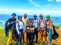 Toda la familia disfrutando de vuelo en
