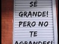 Hay personas que pierden la humildad por que se fueron del país por que consiguen un peso de más se les olvida quien les ayudo con quien subieron, ojalá y la vida no les pase factura … suban crezcan consigan todo lo que han soñado pero no pierdan la humildad no se les olvide de donde vienen