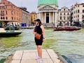 “Y un día te das cuenta que todo comienza de nuevo y la sonrisa vuelve a ser la dueña de tu vida” 💫  Descartando lugares de mi lista con mis todos y amando intensamente #Italia y está recarga de familia. Definitivamente pertenezco al mundo🌍 😍✨🇮🇹