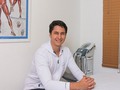 No es cuestión de tratar la enfermedad, sino a la persona que la padece.  #Fisiosalinas #Fisioterapia #quotes