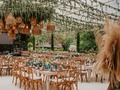 ✨ Hoy nos da alegría recordar un día tan especial: El matrimonio de Claudia Bibiana posada Roldan @claobibiposada y Jhon jairo Hernández @jhonhernandez2314 🥰  🙌🏽 Fuimos muy honrados de ser parte de este evento inolvidable para la hija de la gobernadora la Dra. @claraluzroldan del Valle del Cauca.  En esta ocasión, nuestro enfoque fue crear una boda que reflejara la esencia tradicional 🪇 y representativa de la ciudad, y estamos orgullosos de decir que logramos plasmar un sueño en cada detalle. 🤭   ¡Gracias a todos! 💖 @julian.emotion @julianmunozfotografo @pistaledcali_fannytoro @rollingentertainmentinc @eventospiedragrandecali @cateringpiedragrande @paty_q27 @spica_iluminaciones @karuchocolates.co  #eventospiedragrandecali #cali #eventoséxitosos #eventosespeciales #sueñaylohacemosrealidad #tips #eventos #bodas #tendencia #gobernadoracali #fiesta #matrimoniotradicional #cultura #ciudaddecali #matrimonios