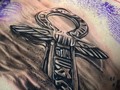 Desliza ⬅️ Así vamos con este proyecto de espalda entera, espero les guste 🙏🏻  buen fin de semana para todos⚡️ . #tattoo #backpicetattoo #tatuadoresbilbao #bilbao #spaintattoo #anubistattoo #anubis