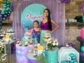 Disfrutamos de esta bella fiesta #sirenas con la cumpleañera #Dayanna #somosPlayhouse #animacioninfantil #todoparatusfiestas