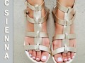 Weekend is ⓒⓐⓛⓛⓘⓝⓖ ✨🌴  🅂🄸🄴🄽🄽🄰 $29.95 (Size 5-11)  ✨  #Menina #NewArrivals  #TagTuVendedoraPompis #ShopPompisStore