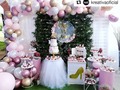 😍😍😍 #Repost @kreativaoficial (@get_repost) ・・・ Aquí está decoración de unos 15 años!! Espectacular💟 y gracias a @pompones_merida por su colaboración en papelería y a @alejandro1ero por su gran apoyo 💪 • • • •  #sweet #kreativa #decoracion #merida #venezuela #artist #beutiful #instagood #instagram #picoftheday #photography #cute #15años