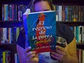 ¿ Ya tienen su primer libro que haga parte de los favoritos de este año?  Hola amigos lectores 📖  Paso a contarles que ya tengo el primer libro que hara parte de mis favoritos del 2023, y es que "El regreso de 'la Perra' Carrie Soto" me dejó enganchada de comienzo a fin.  ❣️ Le di una merecida y encantadora calificación de 5 🌟  #librosfavoritos #bookstagram #bookstagrammers #colombialee #edicionesurano #carriesoto #libros #recomendacionesliterarias