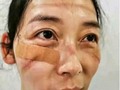 Estas son las caras de algunos héroes, enfermeras y médicos al rededor del mundo, pues son los que se encuentran en la primera línea de batalla luchando a contrareloj por largas jornadas contra el coronavirus, llevando en sus frentes, cachetes y narices, marcas como "medallas de oro"👩‍⚕️🏅💪 _ Nos muestran las heridas producto de varias horas de labor vistiendo los trajes de protección que deben usar para atender a los pacientes, para dejarnos un claro mensaje: #QuédateEnCasa 😷 _ Pasarán a la historia como algunas de las imágenes más emblemáticas del mundo en esta batalla. Fueron los especialistas quienes compartieron en sus redes sociales las fotografías que ilustran el agotamiento y las consecuencias de la dedicación en su labor de todos los días por combatir el #CODVI19 _ Nos unimos en solidaridad con todo el personal médico, alrededor del mundo, que día a día luchan contra esta #pandemia ¡No dudes compartir estas imágenes y dejarles tu mensaje de apoyo🙏! _ #PromoActualPZO #pzonline #PuertoOrdaz #pzocity #CiudadGuayana #EstadoBolívar #MunicipioCaroni #Coronavirus #CoronavirusEnVenezuela #Mundo #salud #Venezuela #medicina #YoMeQuedoEnCasa #cuarentena