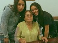 Mi angelito 👼💕 me gustaría ser tan fuerte como usted. Feliz cumpleaños mami 💕 mi ejemplo de fortaleza y alegría que de mantenía a pesar a todo 💕 🎂
