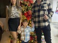 Feliz navidad 🎄 les desea su artista su amigo su hermano RAFA MORA y su familia que su navidad sea llena de amor paz y mucha bendición en sus hogares 🙏🏼🫶👍🏻🎄❤️