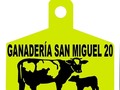 Regalame un 👍 para este diseño de chapeta. Te gustaría personalizar tus chapetas de identificación animal para Bovinos, Porcinos, ovinos, caprinos etc. Un estilo de chapeta donde le imprimes tu marca personal a los animales que vendes y les das un plus. . Además de esto puedes agregarle tata información como quieras con nuestra especialidad de chapetas inteligentes con código QR que puedes leer con tu celular. . No dudes en cotizar las tuyas, nosotros te ayudamos con la creación digital y te las enviamos hasta tu Casa o finca. . Información Whatsapp wa.me/573108452268 . . . . . #rehagronegocios #identificacionanimal #trazabilidad #marketingdigital #agromarketingdigital #elcamponopara #quedatenecasa