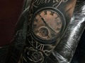 @anclatattooestudio - Tatuaje realizado por nuestro artista @marchantattoo ⚓⚓⚓⚓ #anclatattoo #ink #tattoo #tattooartist #inked #blackandwhite #blacktattoo #perpetual #tatuaje #barquisimeto