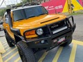 SE VENDE🔥  Marca: Toyota Modelo: FJ 4x4  Año: 2008 Km: 101.000 Color: amarilla Transmisión: sincrónica 4x4 Ubicación: Valencia Único dueño: segundo dueño título 2-1 Teléfono: link en perfil  Precio: 18.000$ o bs al cambio   Nota: Oferta. Impecable. Se recibe vehículo
