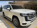 LC300 GX.R año 2023 0km  Motor v6 4.0L  Ubicación #valencia  Tapicería beige  3 filas de asientos  Botón de encendido  Pantalla en las cabeceras  Todos sus resguardos  Info al número de perfil