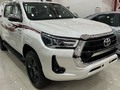 Hilux año 2022 0km  Motor v6 a gasolina  Ubicación #caracas  Encendido a botón  Aire digital  Tapicería negra  Pantalla digital  Diferencial trasero  Todos sus resguardos  Precio consultar