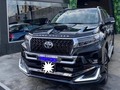 Prado Vx año 2023 0km  Ubicación #caracas  Motor v6 4.0L  Tapicería beige  Pantalla tesla  Quemacoco  Luces Led  Botón de encendido  3 filas de asientos  Detalles en cromo  Información al número de perfil  Precio consultar