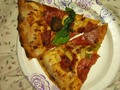 Why y'all fight over pineapple on pizza I got a five meat pizza with spinach onions peppers and pineapple and it's banging. So while y'all debate I'm gonna appreciate my weird pizza