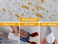 Dale un aspecto moderno y elegante a tus espacios con mucha practicidad, ahora con el papel de MÁRMOL ADHESIVO SALEMCA podrás remodelar cualquier lugar de tu casa sin tener que cambiar toda la superficie y tener muchos gastos en obra. El increíble y novedoso diseño adhesivo del papel mármol SALEMCA cuenta con un potente pegamento en su parte posterior que te permitirá instalarlo en segundos y sin complicaciones, para ellos solo necesitas tomar las medidas de la superficie qué deseas cubrir, cortar a la medida necesaria, retirar la película protectora e ir pegando de manera progresiva para evitar arrugas y burbujas de aire. El papel adhesivo de mármol SALEMCA se puede aplicar sobre cualquier superficie lisa, es fácil de instalar y quitar, es ideal para usarlo en estantes de cocinas, barras, comedores, paredes, baños, electrodomés y otros proyectos de manualidades. Perfecto para crear nuevos aspectos y reparar superficies existentes, tiene una muy buena duración en cualquier lugar. No tendrás que preocuparte por la resistencia y duración de este excelente adhesivo, tiene un diseño más grueso y brinda más durabilidad en el tiempo. Soporta el peso, el contacto con altas temperaturas, la limpieza y el agua, podrás limpiarlo para mantenerlo impecable por más tiempo; el adhesivo no se raya ni se deforma con facilidad. A diferencia de otros papeles tradicionales, nuestro papel de mármol SALEMCA está elaborado con PVC de vinilo, bloquea las manchas, el agua, aceite y otros líquidos, es la opción perfecta y económica para crear nuevos estilos, así podrás reparar muebles viejos y que queden como nuevos. Este increíble papel adhesivo es más grueso que los demás papeles de decoración. Tiene una excelente cobertura, resistencia y durabilidad, no se rompe fácilmente, es resistente al agua, el aceite, las altas temperaturas y el contacto directo con trastes y elementos filosos. No se raya o deforma con facilidad.