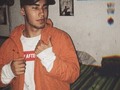 La vida se encarga de enseñarnos lo suficiente, que seamos unos brutos de Mierda no es su responsabilidad.